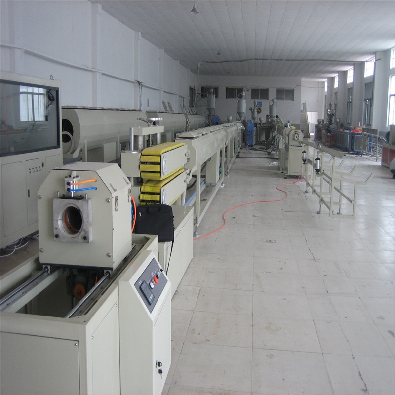 Üç katmanlı PPR/PE Boru Ekstruder makineleri